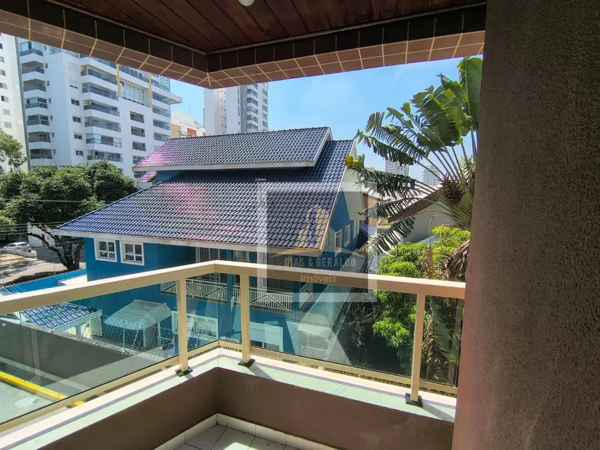 Foto 3 de Apartamento com 3 quartos para alugar, 113m2 em Sao Jose Dos Campos - SP