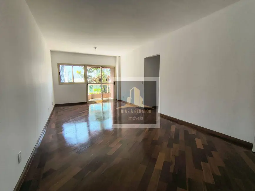 Foto 2 de Apartamento com 3 quartos para alugar, 113m2 em Sao Jose Dos Campos - SP