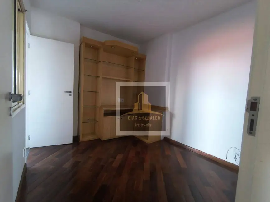 Foto 9 de Apartamento com 3 quartos para alugar, 113m2 em Sao Jose Dos Campos - SP