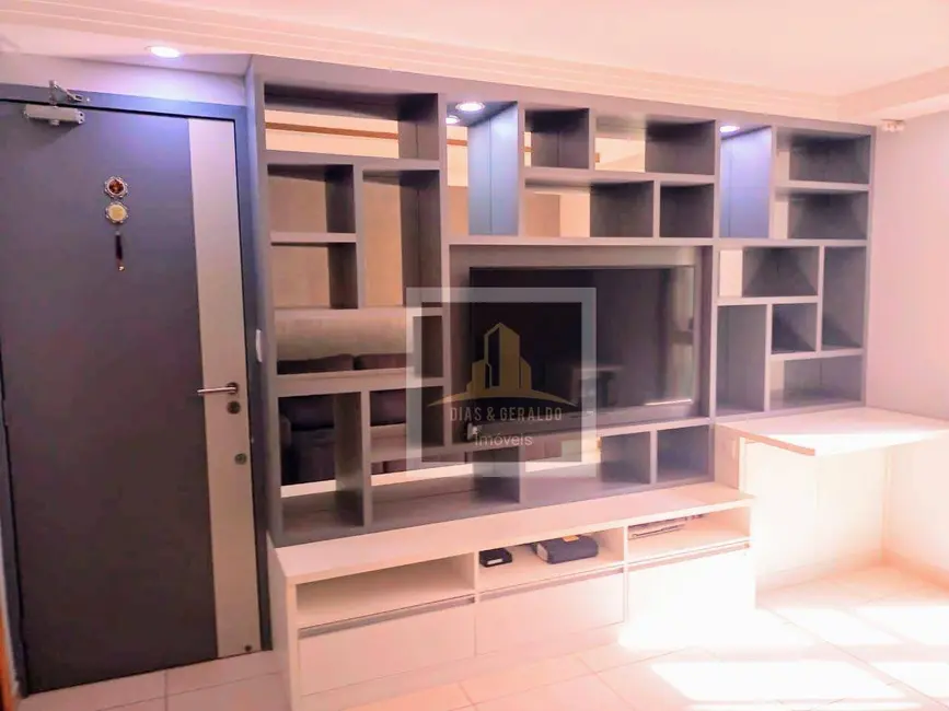 Foto 2 de Apartamento com 2 quartos à venda, 44m2 em Sao Jose Dos Campos - SP