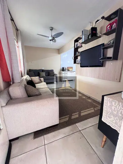 Foto 2 de Casa com 5 quartos à venda, 151m2 em Sao Jose Dos Campos - SP