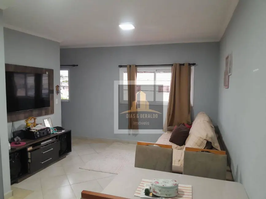Foto 1 de Casa com 3 quartos à venda, 150m2 em Sao Jose Dos Campos - SP