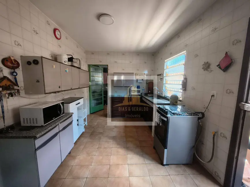 Foto 4 de Casa com 2 quartos à venda, 249m2 em Sao Jose Dos Campos - SP