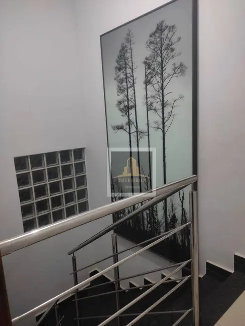 Sobrado com 4 quartos à venda, 125m2 em Sao Jose Dos Campos - SP - imagem 9 Foto 9 de Sobrado com 4 quartos à venda, 125m2 em Sao Jose Dos Campos - SP
