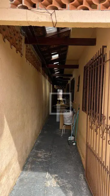 Foto 3 de Casa com 2 quartos à venda, 150m2 em Sao Jose Dos Campos - SP