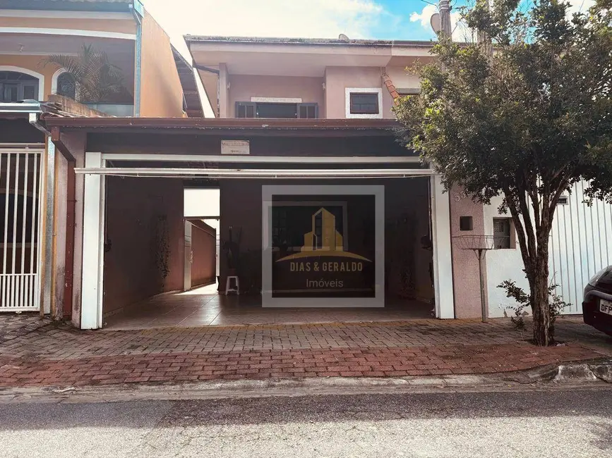 Foto 1 de Sobrado com 3 quartos à venda, 150m2 em Sao Jose Dos Campos - SP