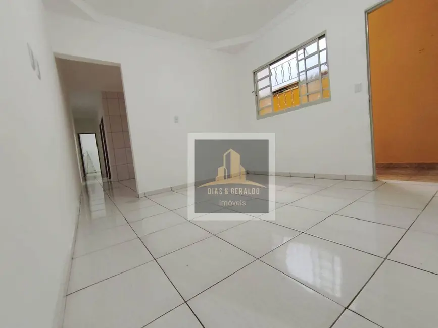 Foto 2 de Casa com 3 quartos à venda, 125m2 em Sao Jose Dos Campos - SP