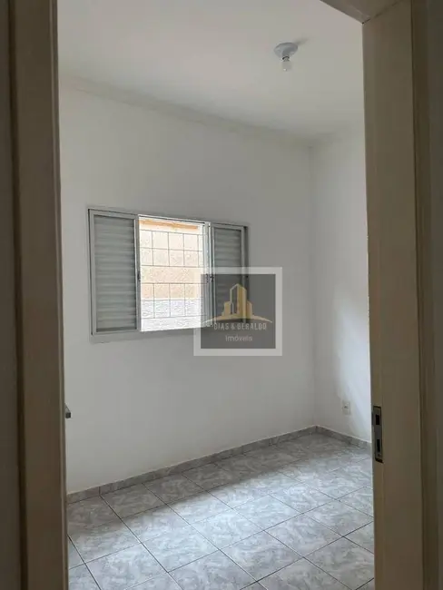 Sobrado com 3 quartos à venda, 125m2 em Sao Jose Dos Campos - SP - imagem 4 Foto 4 de Sobrado com 3 quartos à venda, 125m2 em Sao Jose Dos Campos - SP