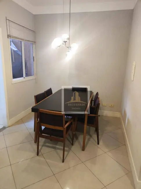 Sobrado com 3 quartos à venda, 147m2 em Sao Jose Dos Campos - SP - imagem 3 Foto 3 de Sobrado com 3 quartos à venda, 147m2 em Sao Jose Dos Campos - SP