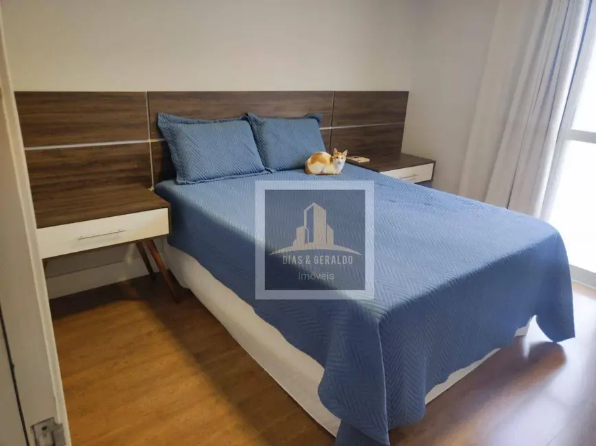 Sobrado com 3 quartos à venda, 147m2 em Sao Jose Dos Campos - SP - imagem 9 Foto 9 de Sobrado com 3 quartos à venda, 147m2 em Sao Jose Dos Campos - SP