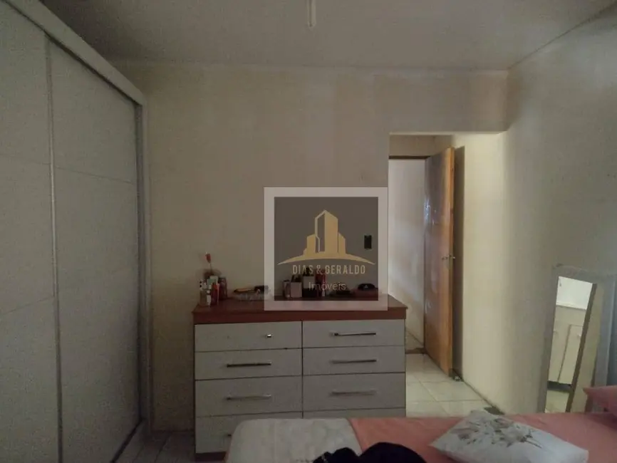 Casa com 2 quartos à venda, 150m2 em Sao Jose Dos Campos - SP - imagem 8 Foto 8 de Casa com 2 quartos à venda, 150m2 em Sao Jose Dos Campos - SP