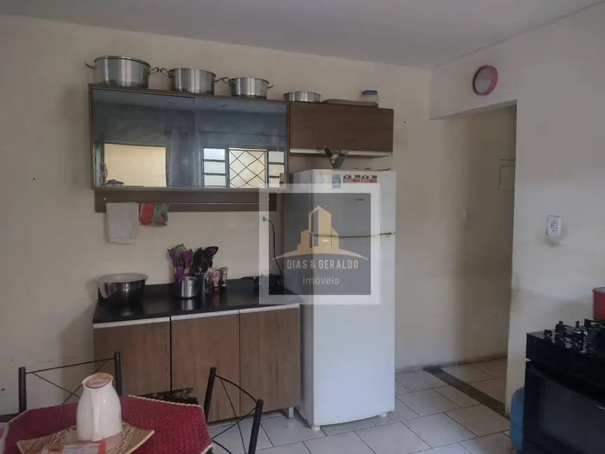 Casa com 2 quartos à venda, 150m2 em Sao Jose Dos Campos - SP - imagem 6 Foto 6 de Casa com 2 quartos à venda, 150m2 em Sao Jose Dos Campos - SP