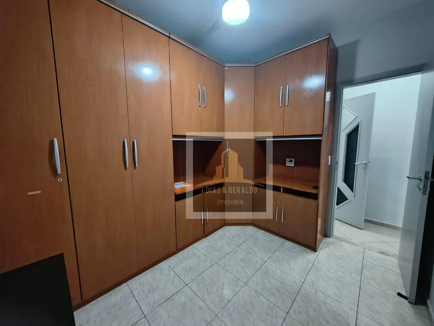 Foto 9 de Apartamento com 2 quartos para alugar, 48m2 em Sao Jose Dos Campos - SP