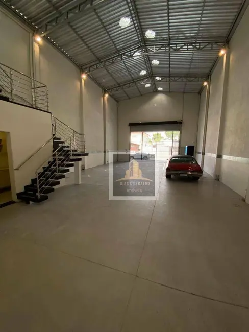 Foto 6 de Armazém / Galpão para alugar, 300m2 em Sao Jose Dos Campos - SP