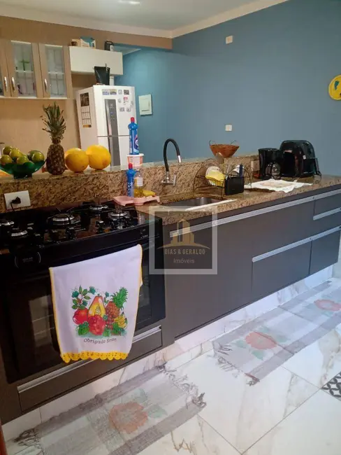 Foto 5 de Sobrado com 3 quartos à venda, 126m2 em Sao Jose Dos Campos - SP