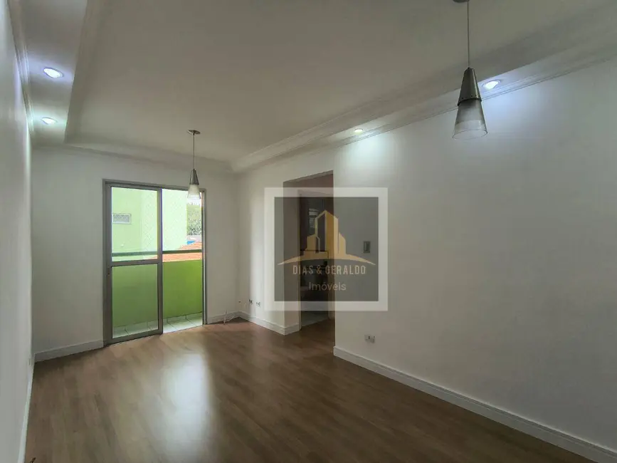Foto 4 de Apartamento com 2 quartos para alugar, 54m2 em Sao Jose Dos Campos - SP