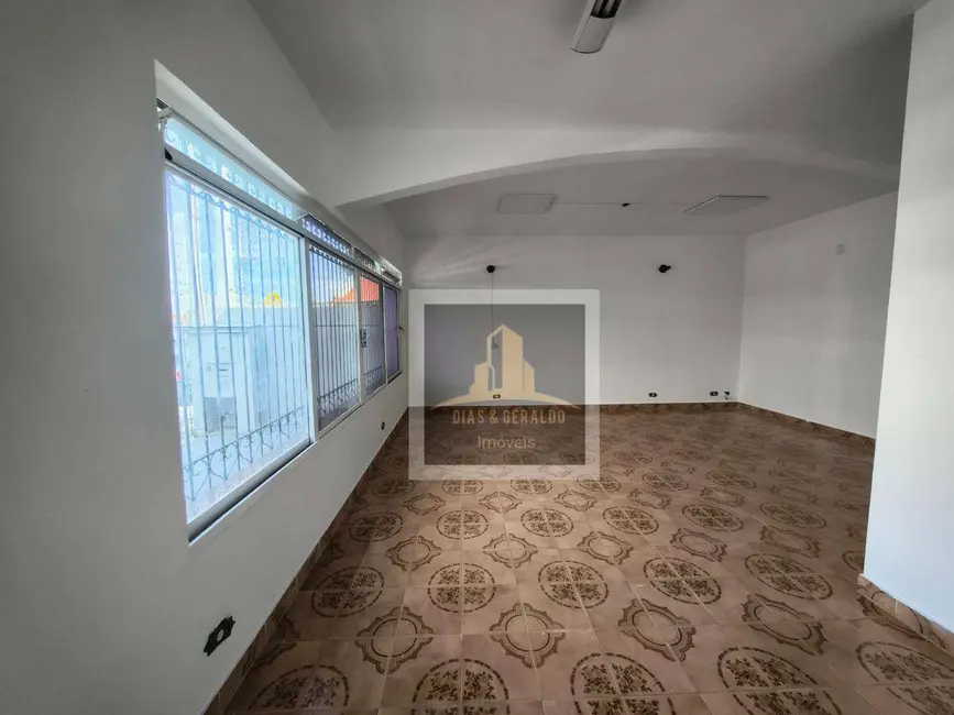Casa com 4 quartos para alugar, 395m2 em Sao Jose Dos Campos - SP - imagem 2 Foto 2 de Casa com 4 quartos para alugar, 395m2 em Sao Jose Dos Campos - SP