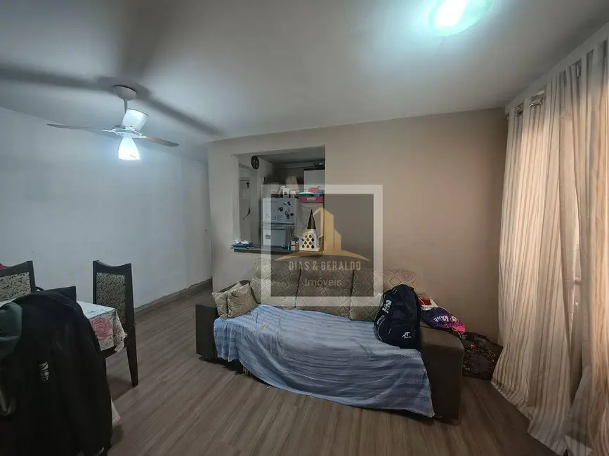 Foto 3 de Apartamento com 3 quartos para alugar, 64m2 em Sao Jose Dos Campos - SP