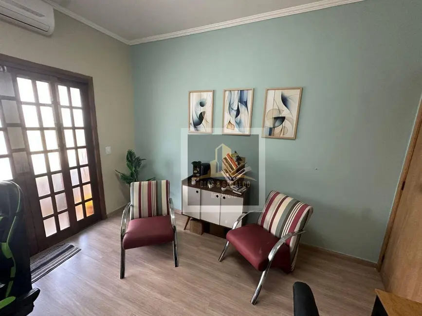 Foto 6 de Sobrado com 3 quartos à venda, 144m2 em Jacarei - SP