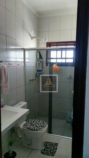 Sobrado com 3 quartos à venda, 125m2 em Sao Jose Dos Campos - SP - imagem 4 Foto 4 de Sobrado com 3 quartos à venda, 125m2 em Sao Jose Dos Campos - SP
