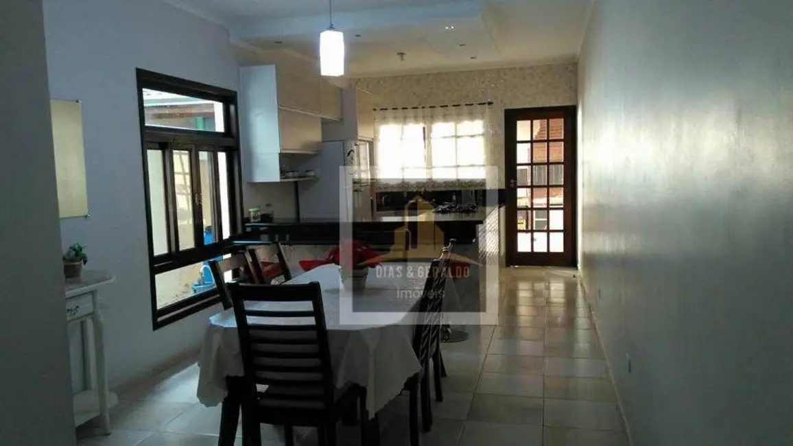 Sobrado com 3 quartos à venda, 125m2 em Sao Jose Dos Campos - SP - imagem 9 Foto 9 de Sobrado com 3 quartos à venda, 125m2 em Sao Jose Dos Campos - SP