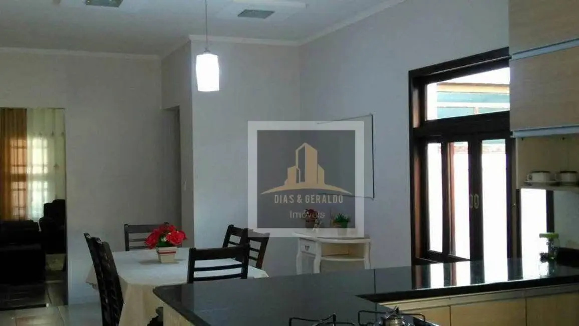 Sobrado com 3 quartos à venda, 125m2 em Sao Jose Dos Campos - SP - imagem 7 Foto 7 de Sobrado com 3 quartos à venda, 125m2 em Sao Jose Dos Campos - SP
