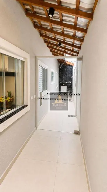 Casa de Condomínio com 3 quartos à venda, 130m2 em Cidade Salvador, Jacarei - SP - imagem 4 Foto 4 de Casa de Condomínio com 3 quartos à venda, 130m2 em Cidade Salvador, Jacarei - SP