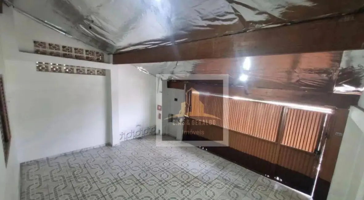 Casa com 3 quartos à venda, 150m2 em Sao Jose Dos Campos - SP - imagem 1 Foto 1 de Casa com 3 quartos à venda, 150m2 em Sao Jose Dos Campos - SP