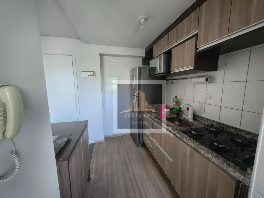 Foto 7 de Apartamento com 2 quartos para alugar, 63m2 em Sao Jose Dos Campos - SP