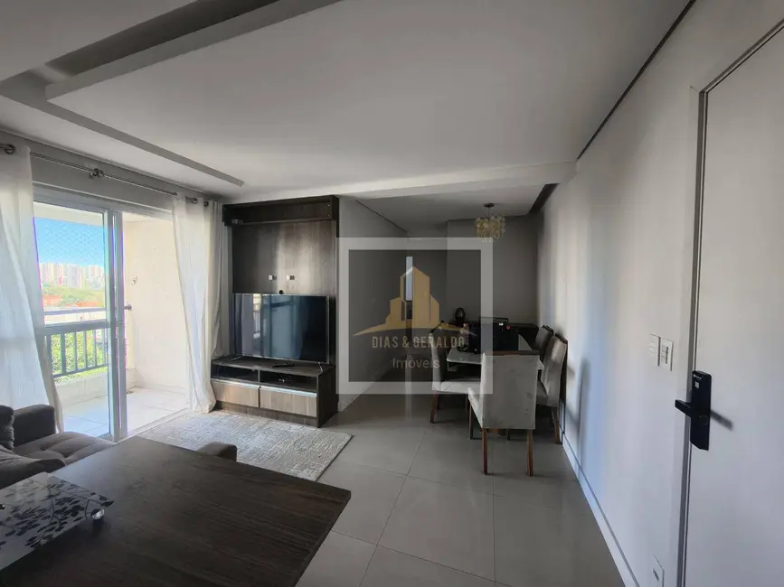 Foto 1 de Apartamento com 2 quartos para alugar, 63m2 em Sao Jose Dos Campos - SP