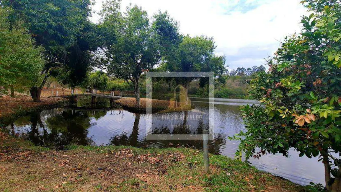 Foto 2 de Terreno / Lote à venda, 360m2 em Santa Luzia, Cacapava - SP
