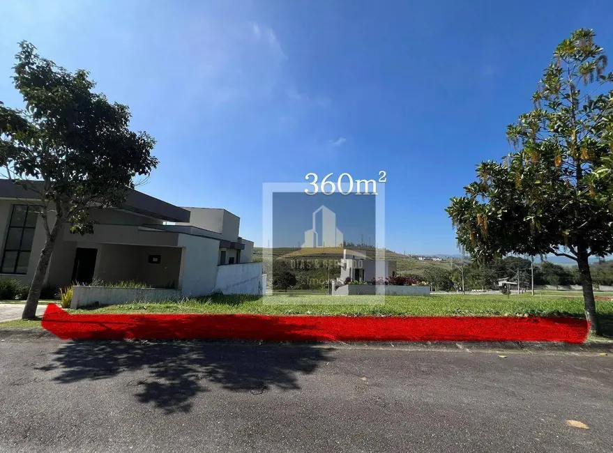 Foto 1 de Terreno / Lote à venda, 360m2 em Santa Luzia, Cacapava - SP