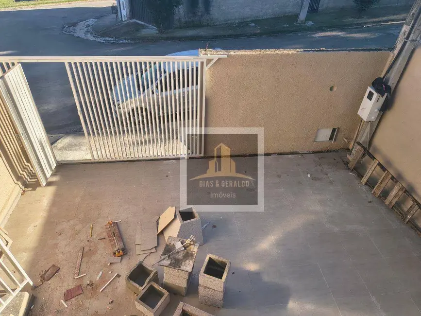 Foto 2 de Casa com 2 quartos à venda, 168m2 em Sao Jose Dos Campos - SP