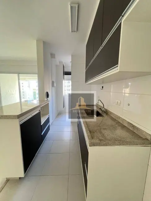 Foto 2 de Apartamento com 2 quartos para alugar, 77m2 em Sao Jose Dos Campos - SP