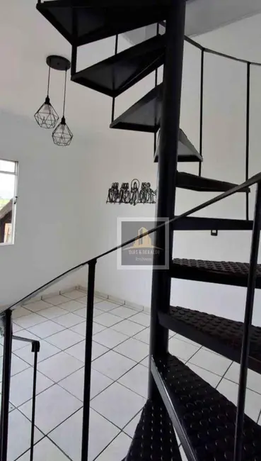 Foto 9 de Sobrado com 3 quartos à venda e para alugar, 150m2 em Sao Jose Dos Campos - SP