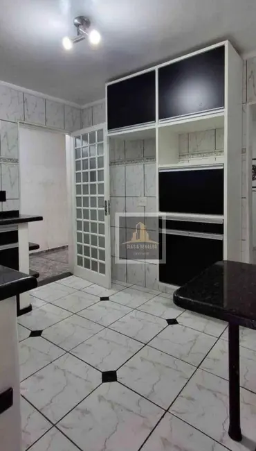 Foto 5 de Sobrado com 3 quartos à venda e para alugar, 150m2 em Sao Jose Dos Campos - SP