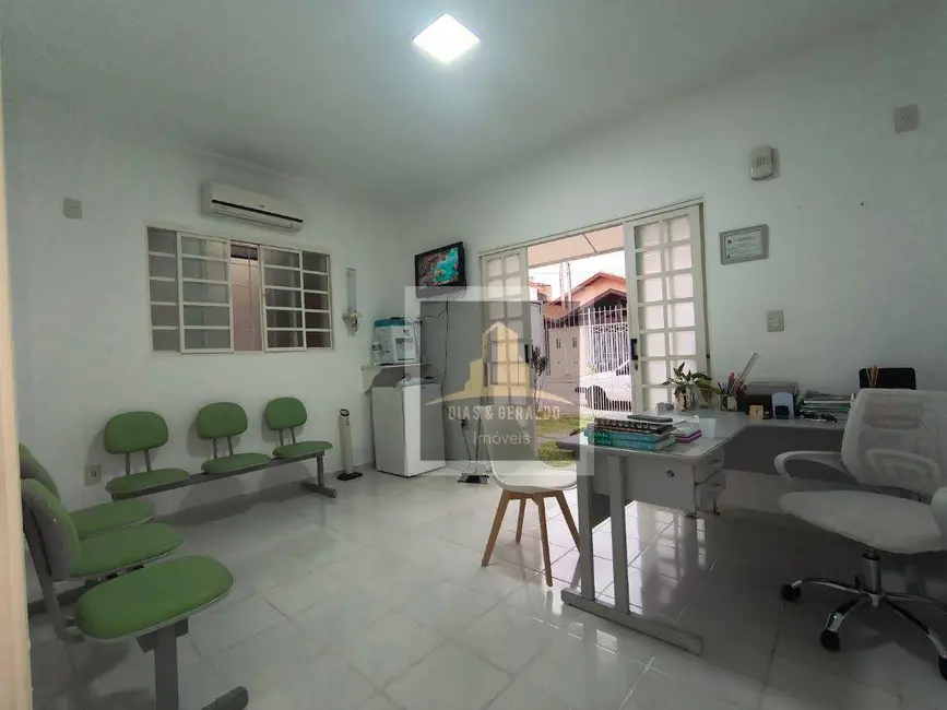 Foto 1 de Casa à venda, 144m2 em Sao Jose Dos Campos - SP