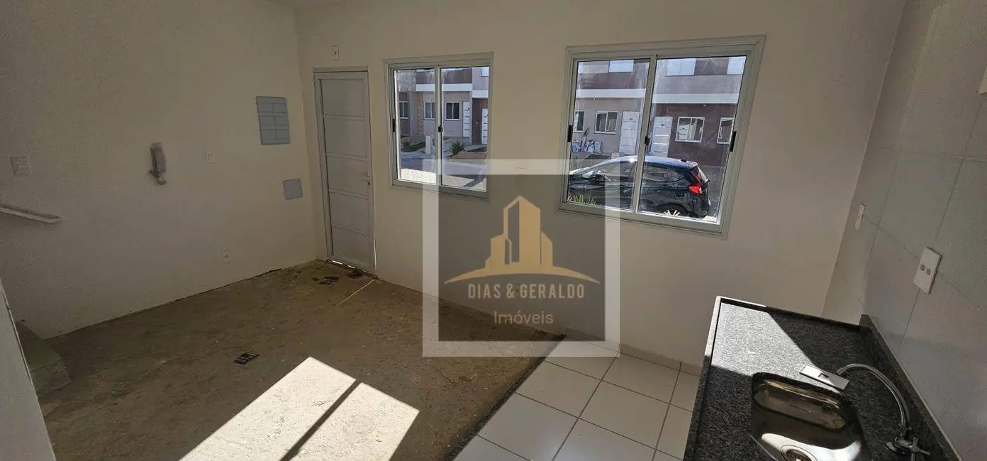 Foto 4 de Sobrado com 2 quartos à venda, 62m2 em Sao Jose Dos Campos - SP
