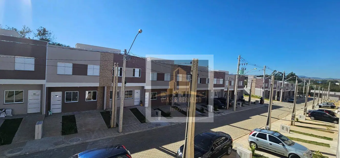 Foto 2 de Sobrado com 2 quartos à venda, 62m2 em Sao Jose Dos Campos - SP