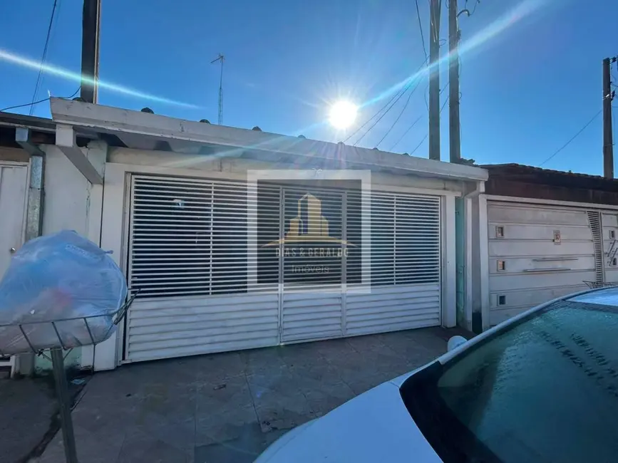 Casa com 3 quartos à venda, 128m2 em Sao Jose Dos Campos - SP - imagem 1 Foto 1 de Casa com 3 quartos à venda, 128m2 em Sao Jose Dos Campos - SP
