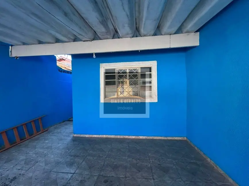 Casa com 3 quartos à venda, 128m2 em Sao Jose Dos Campos - SP - imagem 4 Foto 4 de Casa com 3 quartos à venda, 128m2 em Sao Jose Dos Campos - SP