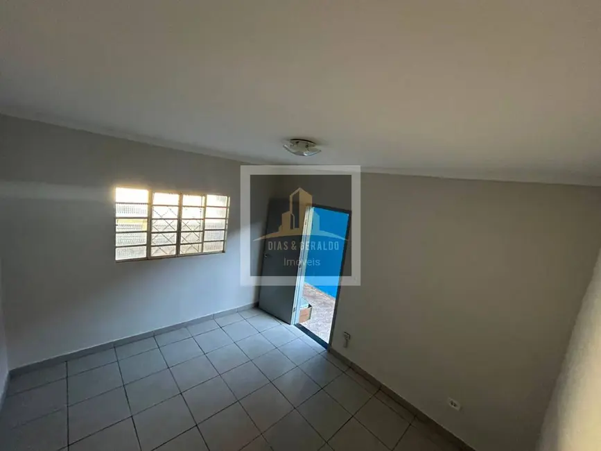 Casa com 3 quartos à venda, 128m2 em Sao Jose Dos Campos - SP - imagem 9 Foto 9 de Casa com 3 quartos à venda, 128m2 em Sao Jose Dos Campos - SP