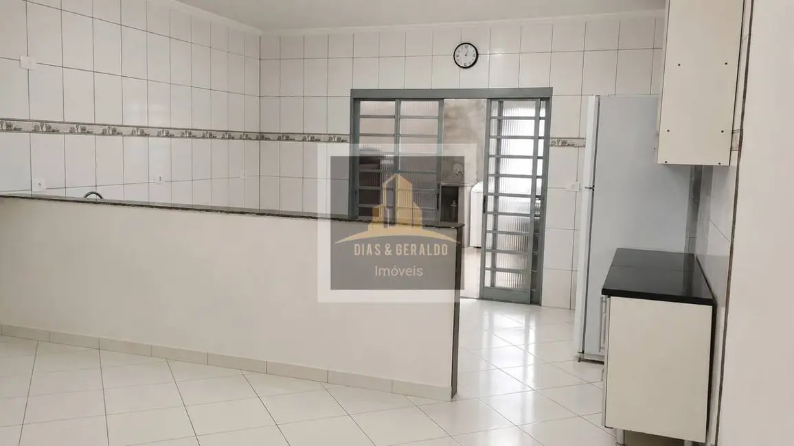 Foto 3 de Sobrado com 3 quartos à venda, 126m2 em Sao Jose Dos Campos - SP