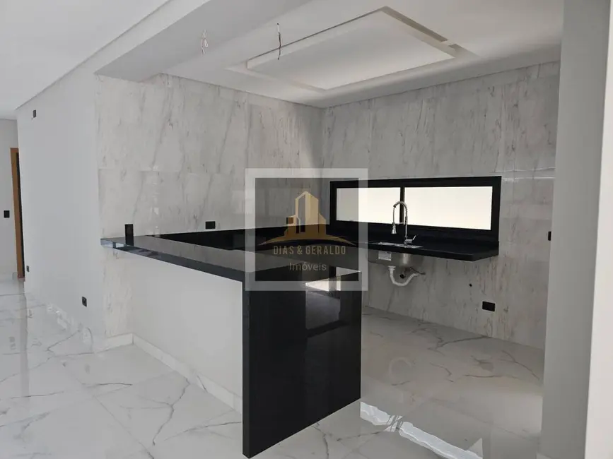 Casa de Condomínio com 3 quartos à venda, 250m2 em Sao Jose Dos Campos - SP - imagem 9 Foto 9 de Casa de Condomínio com 3 quartos à venda, 250m2 em Sao Jose Dos Campos - SP