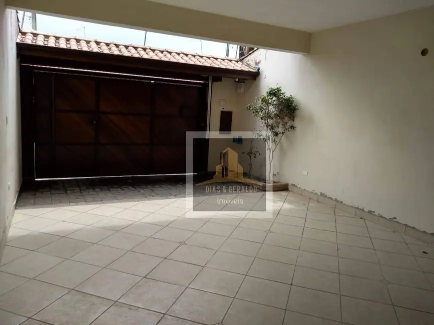 Foto 2 de Sobrado com 3 quartos à venda, 157m2 em Vila Formosa, Jacarei - SP