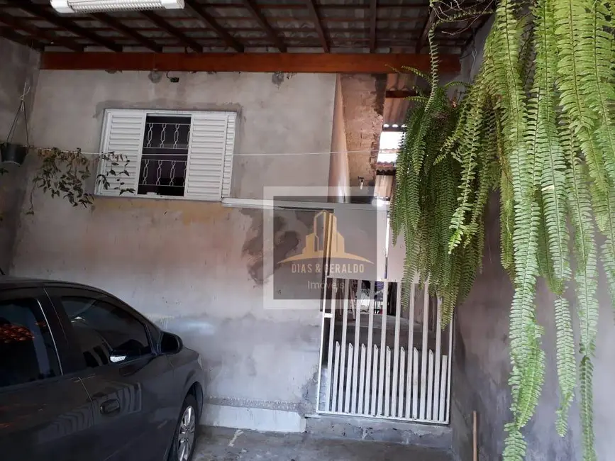 Foto 2 de Casa com 2 quartos à venda, 125m2 em Sao Jose Dos Campos - SP