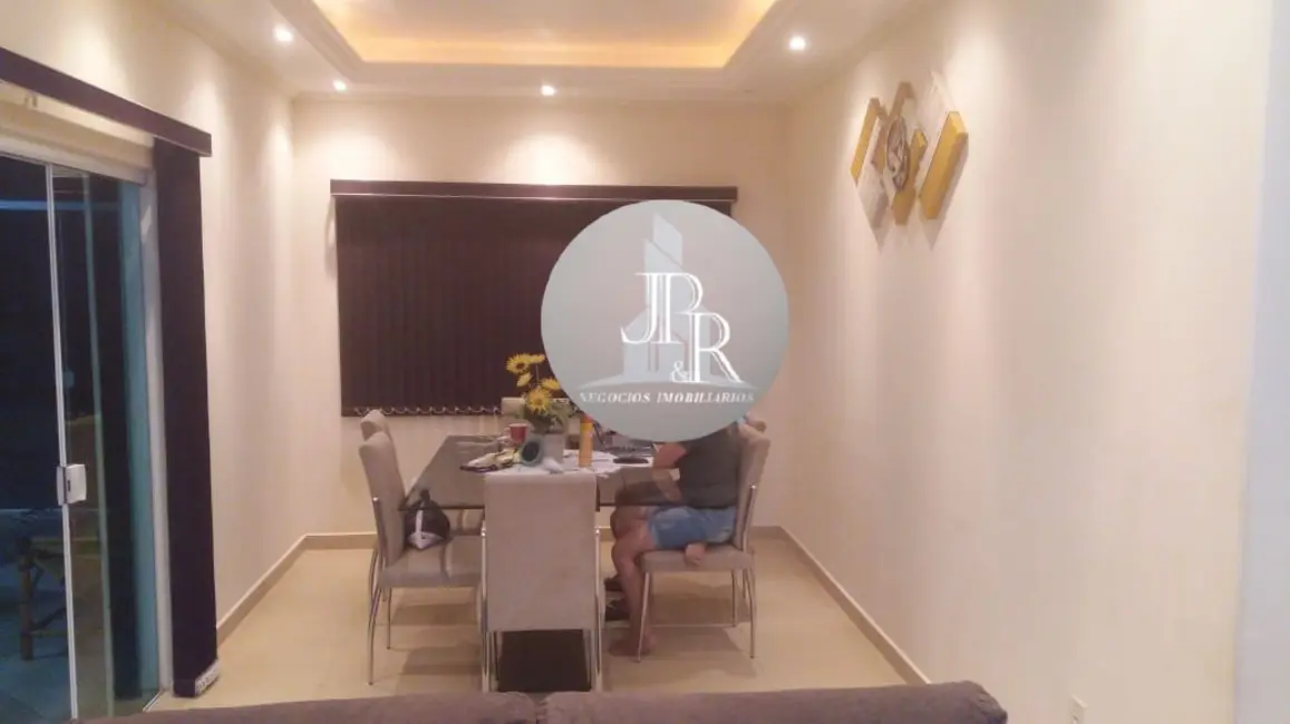 Chácara com 4 quartos à venda, 250m2 em Jardim Sumaré, Aracatuba - SP - imagem 3 Foto 3 de Chácara com 4 quartos à venda, 250m2 em Jardim Sumaré, Aracatuba - SP