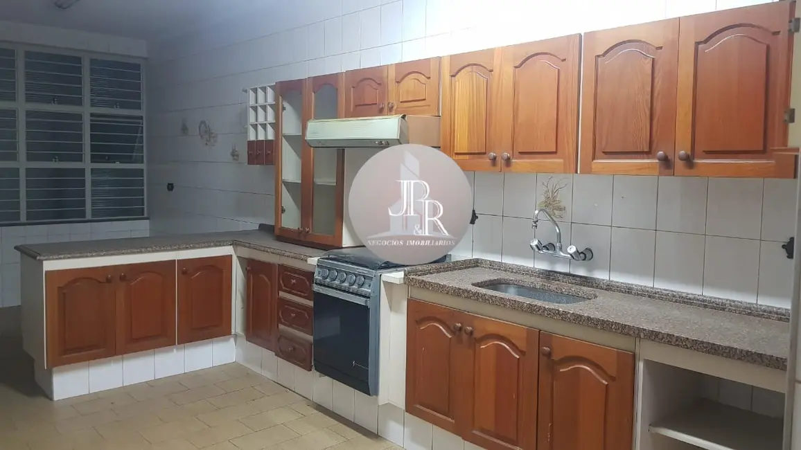 Foto 1 de Casa com 3 quartos para alugar, 500m2 em Centro, Sorocaba - SP