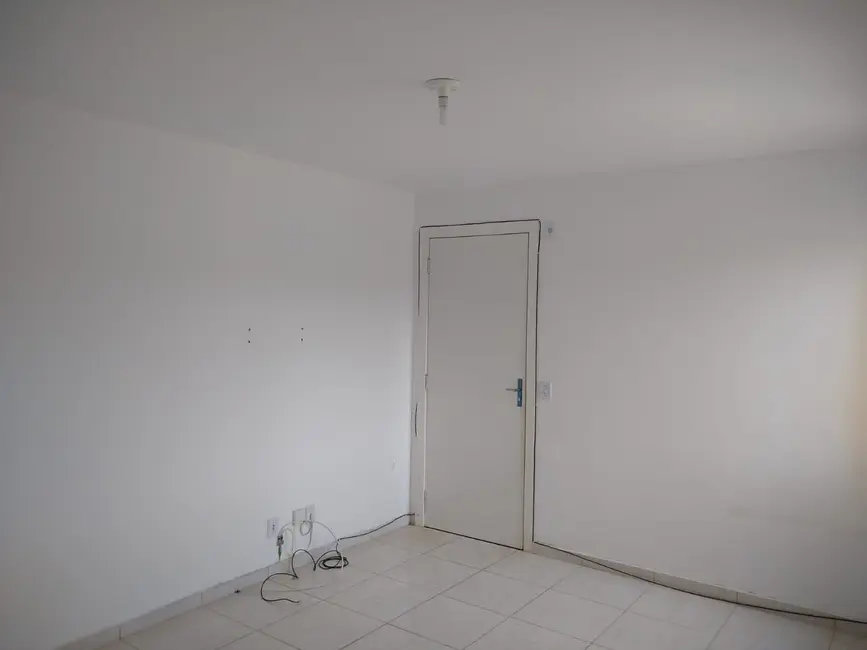 Foto 5 de Apartamento com 2 quartos para alugar, 60m2 em Jardim Tatiana, Sorocaba - SP