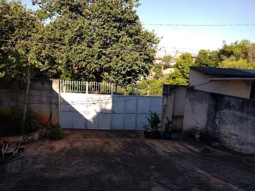 Foto 5 de Casa com 4 quartos para alugar, 210m2 em Jardim Simus, Sorocaba - SP